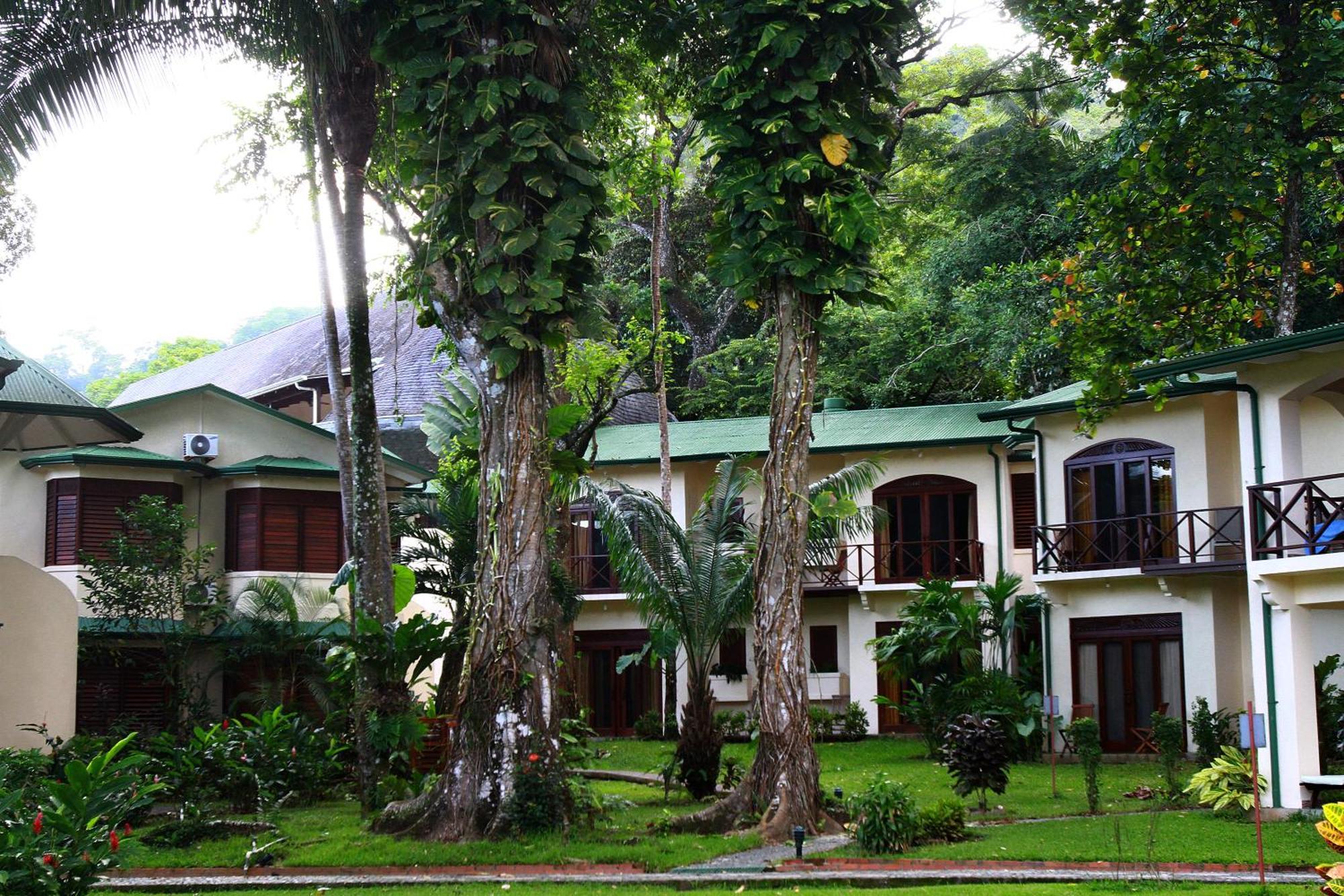 Club Del Mar Oceanfront Hotel Jaco Ngoại thất bức ảnh